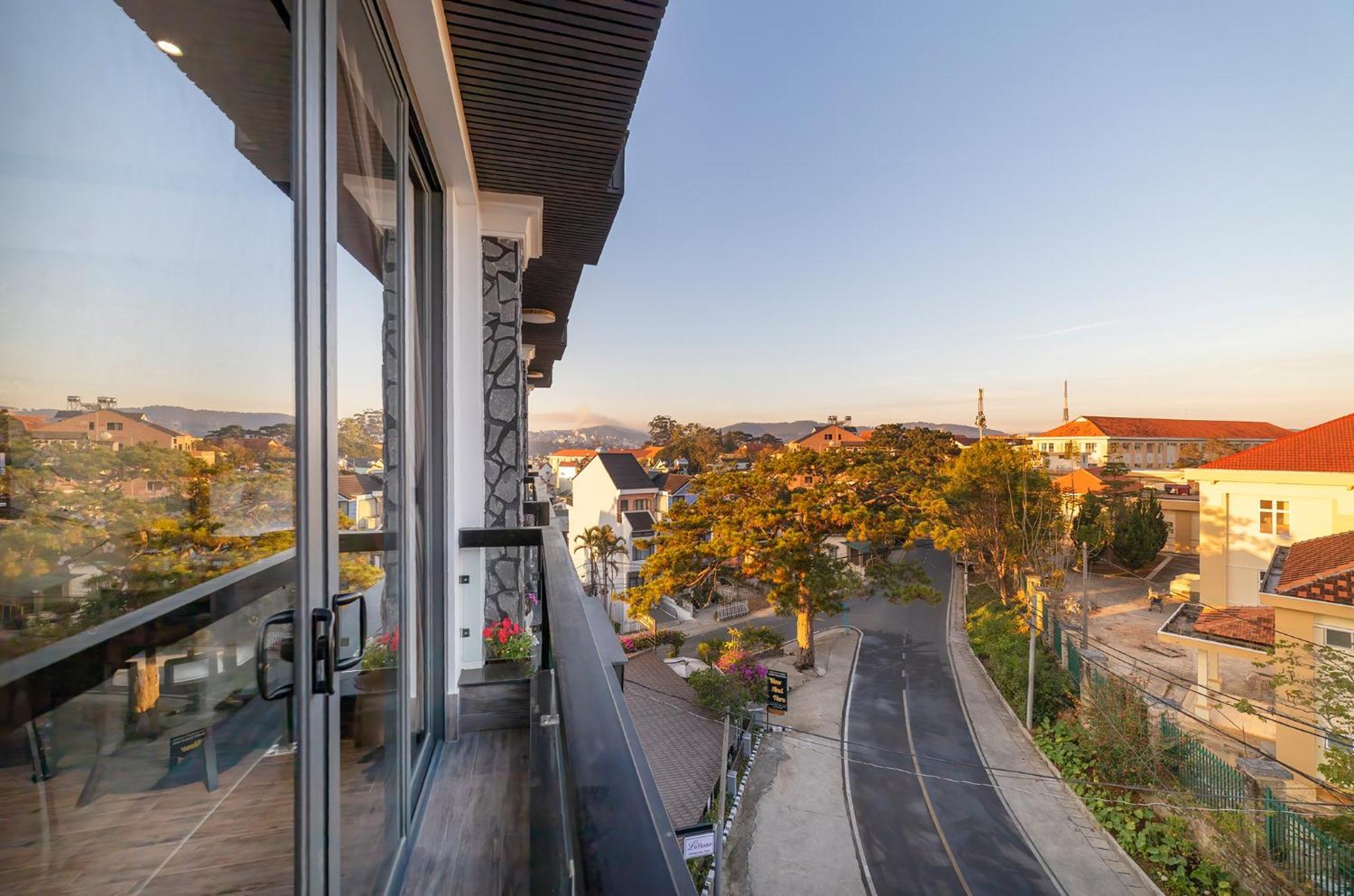 Hotel Le House Dalat Exterior foto